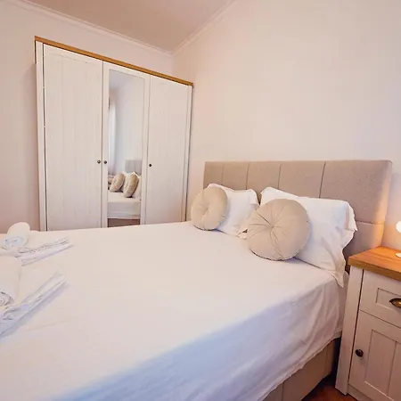 Apartment Modern Sea View 2bd Next To Sea Garden By Apartmax *